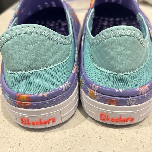 HOST PICK Skechers water shoes size 13 floral pattern - Picture 3 of 6